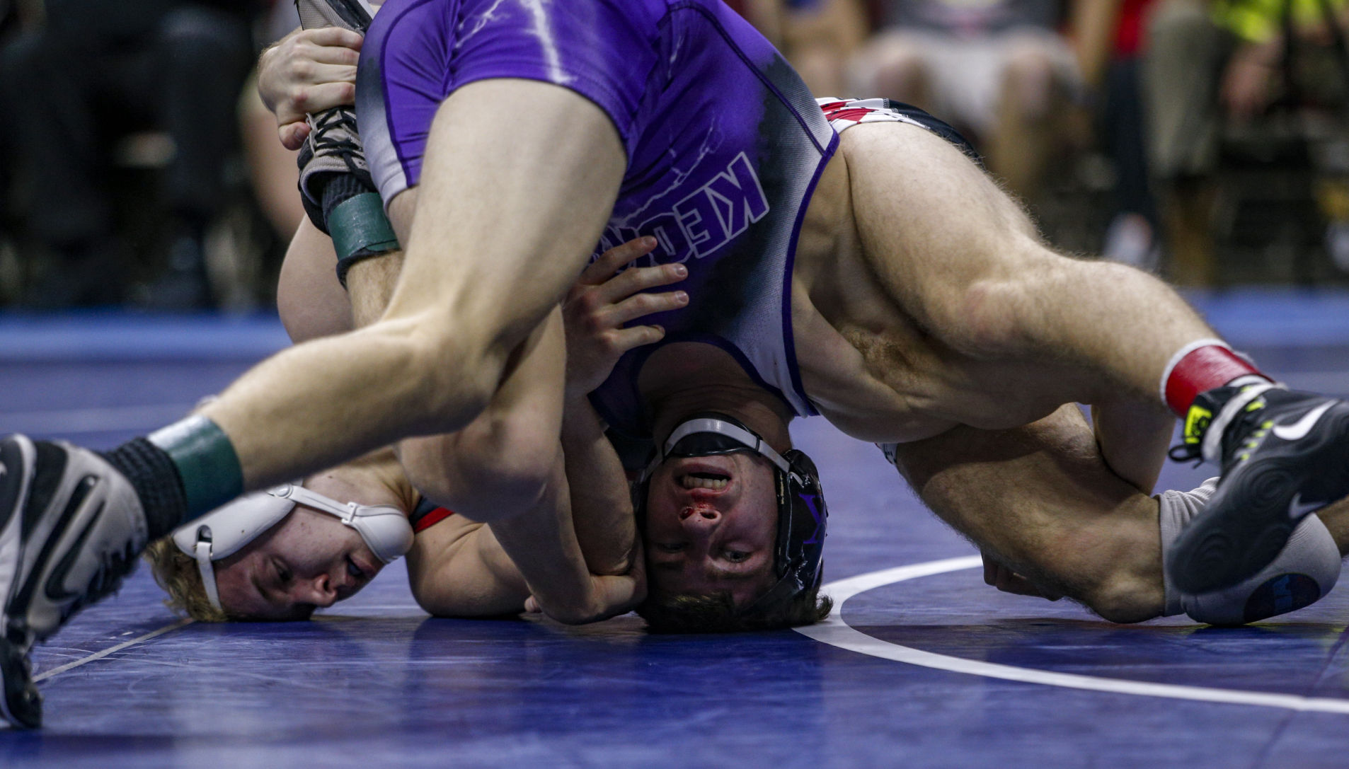 021817-WRESTLING-FINALS-042.jpg